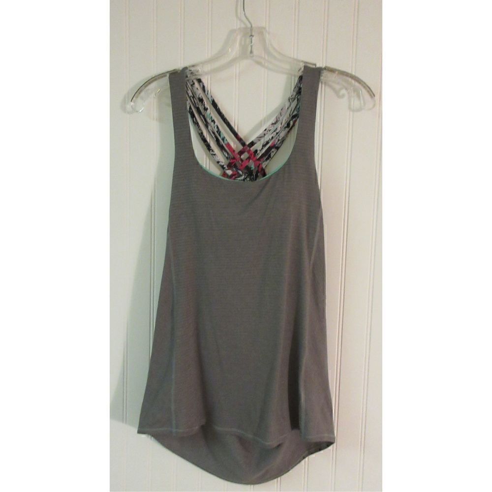 Lululemon tank top gray w/contrast built in bra sz 4